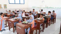 Menu Daging Sapi Jadi Hidangan Spesial Jumat di SPPG Wringinagung