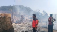Kebakaran Hanguskan Puluhan Rumah di Kasepuhan Ciptamulya Sukabumi