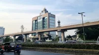 Zurich Syariah Lindungi 8.000 Mahasiswa KKN UGM, Salurkan 500 Life Jacket untuk Mitigasi Risiko