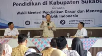Didorong Masuk PKBM atau PJJ, Wamendikdasmen Ungkap 527 Ribu ATS di Jabar