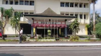 KPK Segel Ruang Rektor Unsoed Usai OTT