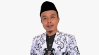 Dari Tenaga Honorer, Muhamad Dahlan Kini Pimpin SDN Girimekar dengan Program Pendidikan Berkarakter
