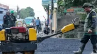 Bupati Bandung Respons Keluhan Warga soal Jalan Cangkring Rusak