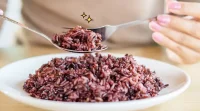 Mengenal Kandungan Gizi Nasi Merah dan Manfaatnya bagi Tubuh