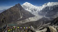 Citra Satelit Ungkap Tanda Gletser Nepal Sebelum Longsor