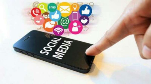 Resolusi 2024, Sambil Kerja Nambah Penghasilan Sebagai Influencer