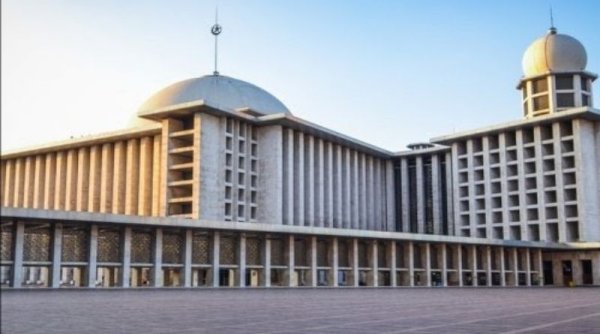 JADWAL SALAT:  Bandung dan Sekitarnya,  Senin  (25) - Kamis (28) Oktober 2021