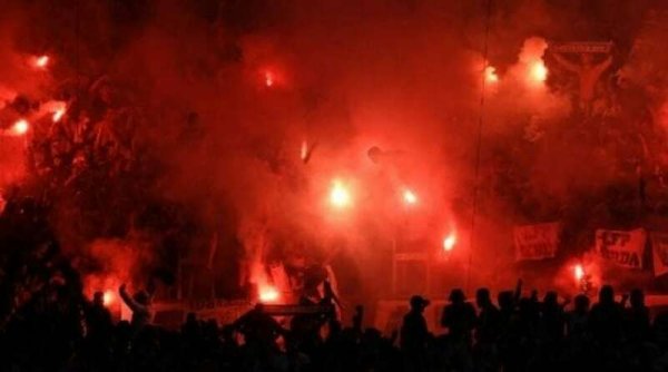 Suporter Berulah, Duel Marseille vs PSG Berakhir dengan Penangkapan 21 Orang dan 9 Polisi Terluka