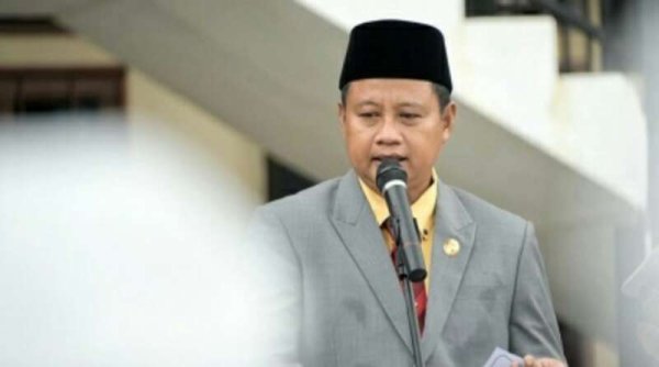 Tinjau PTM di Pangandaran, Wagub Uu Pastikan Prokes Diterapkan