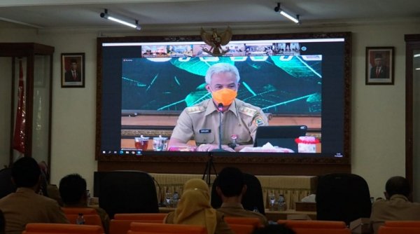 Gubernur Jateng Minta Blora Genjot Vaksinasi Lansia