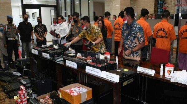 TAUSIAH: Ramai Korban Pinjol, Umat Diimbau Pahami Fikih Utang