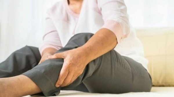 SEHAT: Waspadai Kolesterol Tinggi, Perhatikan Tanda-Tanda Ini pada Kaki!