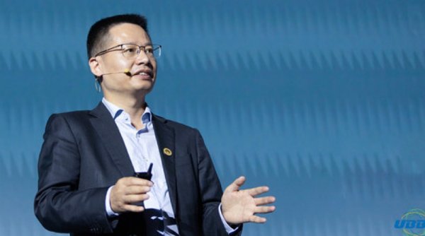 Kevin Hu dari Huawei: "Intelligent Cloud-Network" Merangsang Pertumbuhan Baru
