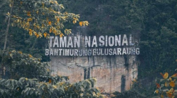 TRAVEL UPDATE - Rammang-rammang, Wisata Andalan Maros