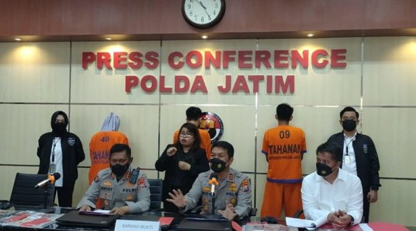 Modusnya Pengancaman Hingga Pemerasan Kepada Nasabah, Tiga Karyawan Pinjaman Online Ilegal Diamankan