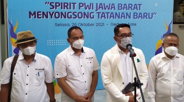 Kang Emil Dorong PWI Tingkatkan UKW Bagi 1.000 Wartawan di Jabar
