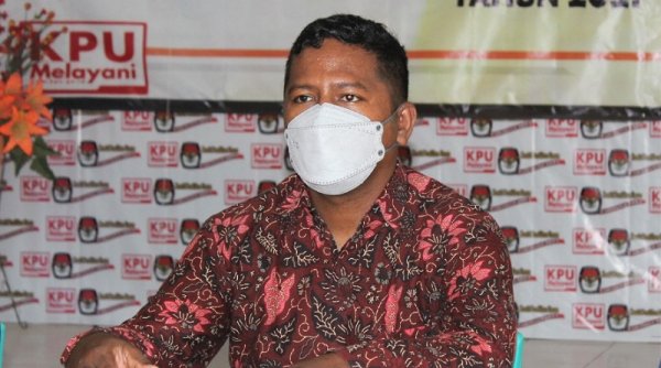 PILKADA 2024: KPU Sikka Serahkan Usulan RKB Senilai 35,5 Miliar
