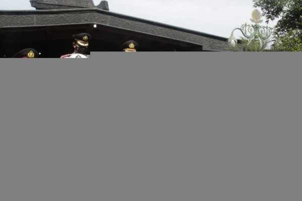 Taj Yasin Apresiasi Upaya TNI Bantu Pemerintah Tangani Covid-19