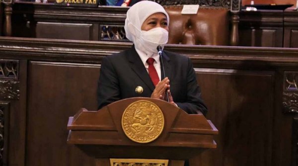 Khofifah Indar Parawansa Siap Menjadi Relawan Pertama Vaksin Merah Putih Buatan Unair