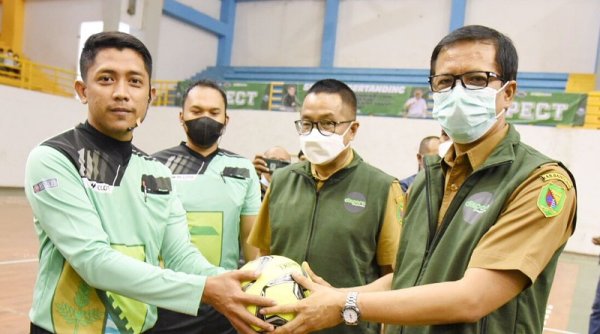Sekda Buka Kejuaraan Futsal Bupati Cup 2021