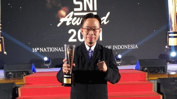 LPI Dompet Dhuafa Raih Tropi Perak pada Ajang Penghargaan SNI Award 2021