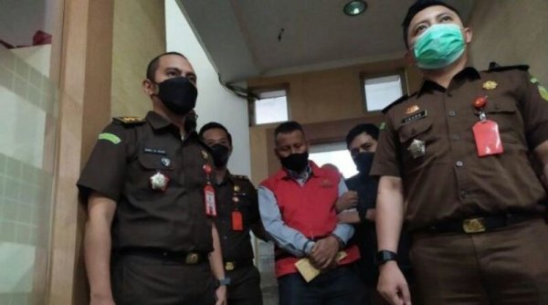 Diduga Korup Dana BOS Rp 8 Miliar, Oknum ASN Kementerian Agama Diciduk Kejati Jabar