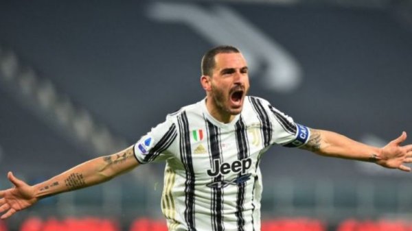 Hasil Liga Italia: Dua Penalti Bonucci Menangkan Juventus di Kandang Lazio Bangun Santoso