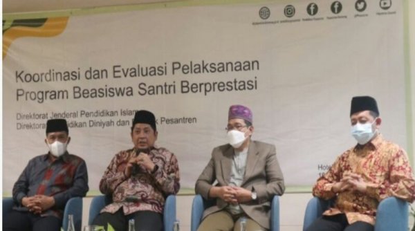 Diharapkan Kuota Mahasantrinya Bertambah, Program Beasiswa Santri Dievaluasi