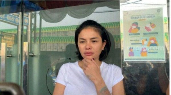 Nikita Mirzani Sentil Orang Kaya Pansos dan Penikmat Konten Porno