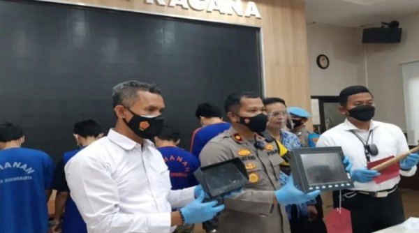 Diduga Terlibat Pencurian Mesin Alat Berat, RS Mantan Cakades di Purwakarta Bersama Tiga Pelaku Lainnya Ditangkap Polisi