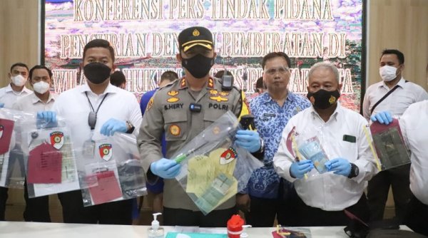 Selama Dua Pekan Polres Purwakarta Berhasil Menangkap 10 Tersangka dari 5 Kasus Curat