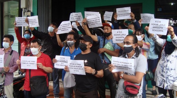 Anggota KSP-SB Korban Gagal Bayar Gelar Aksi Damai. Ini Tuntutan Mereka