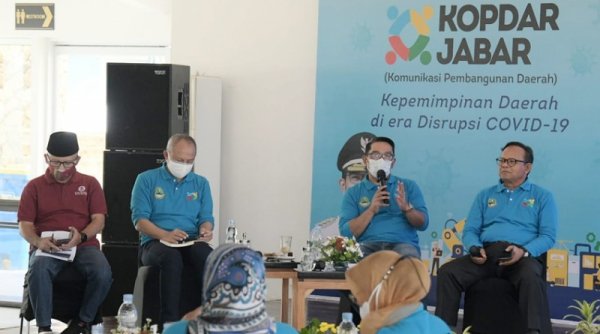 Gubernur Ridwan Kamil Tetapkan Besaran UMK di Jawa Barat