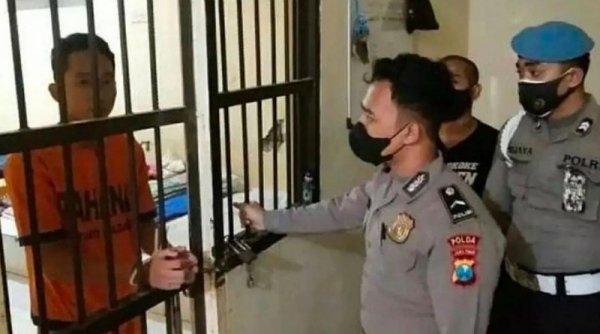 Terancam Dijerat Pasal Pidana, Oknum Polisi RB Resmi Ditahan