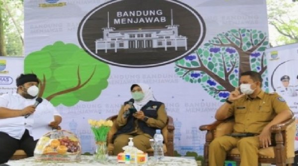 Jelang Nataru 2022, Kota Bandung Kejar Target 100 Persen Vaksinasi