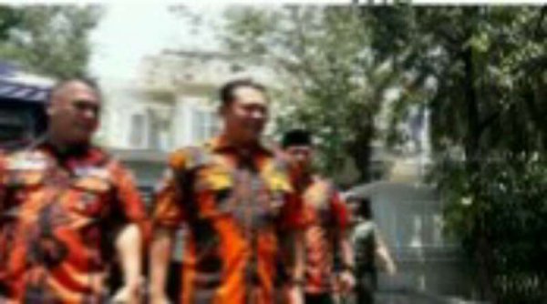 Ketua MPR Usul, Wajib Gunakan NIK untuk Bikin Akun Media Sosial