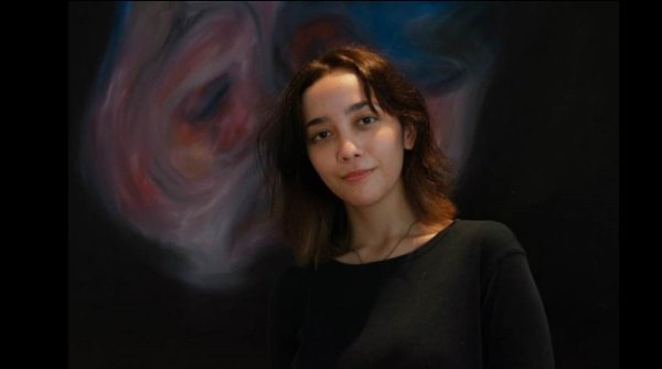 Seniman Mulaika Nordin Melanjutkan Komentar Reflektif tentang Isu-isu Kontemporer di Asia