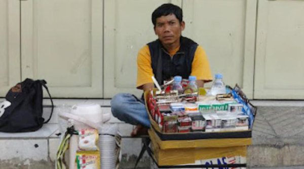 Jelang Kenaikan Harga Rokok Januari 2022, Ini Tanggapan Masyarakat