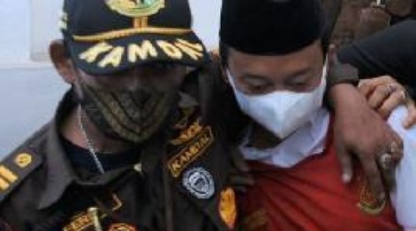 Dihadapan Hakim, Herry Wirawan Mengaku Menyesal dan Minta Keringanan Hukumanan