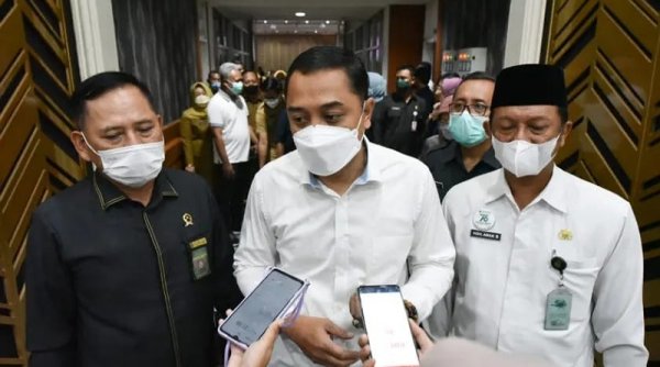 Adminduk Kota Surabaya "Anda Datang, Pulang Bawa Solusi"
