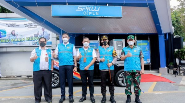 PLN Operasikan SPKLU Kedua di Kaltim, Kampanye Kendaraan Listrik Makin Masif