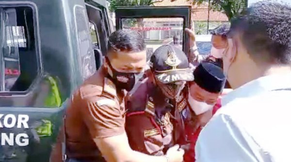 JPU Tuntut Herry Wirawan dengan Hukuman Mati dan Kebiri Kimia