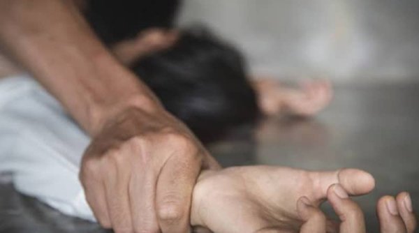 Pelajar Asal Waru Sidoarjo Perkosa Wanita Transisi Menopause