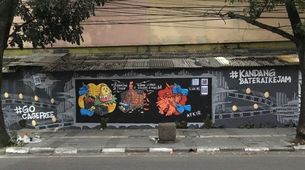AFJ dan AFFA Gelar Kampanye Seni Jalanan Serentak Di Tujuh Kota: Untuk Indonesia Bebas Kandang Baterai