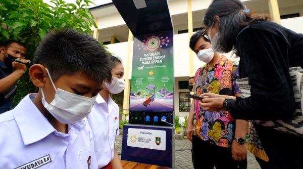 Di Kota Solo Pemkot Pasang Panel Surya di Sekolah. Ini Alasannya