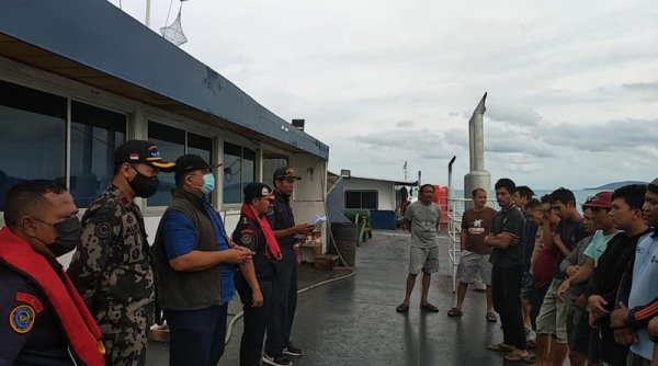 KKP Periksa Kapal Penambang Pasir Timah di Perairan Bangka