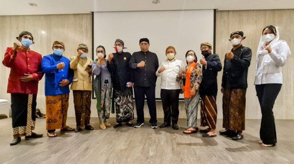 Pemerintah Pertimbangkan Pemberian Insentif untuk Seniman Pedalangan dan Mendorong Kombinasi Bahasa