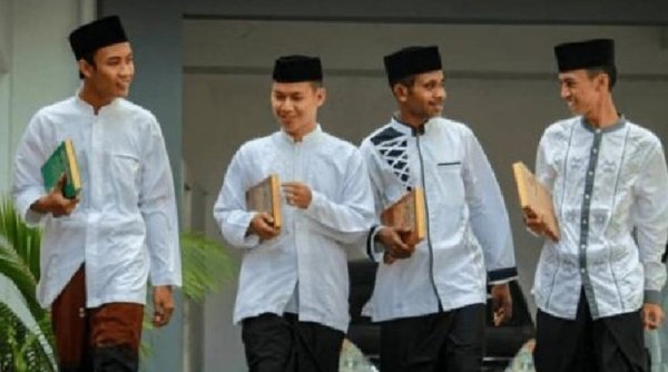Tips Aman dan Tepat Memilih Pesantren