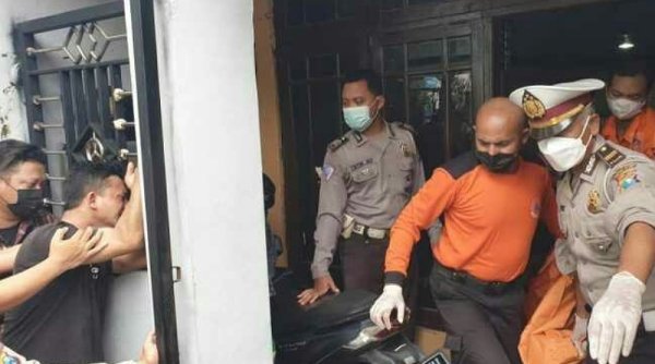Gunakan Pisau Dapur, Kakak Bunuh Adik Kandung
