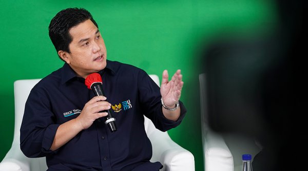 Komitmen terhadap Energi Terbarukan, Erick Thohir Gunakan Tenaga Surya di Tol Bali Mandara